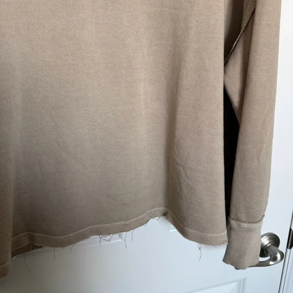 We the Free Venice V-Neck Sweatshirt, Fossil Island, L, NWT - Picture 11 of 16